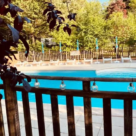 Confort 6 Pers - Terrasse - Api-1-52-1032 Camon (Languedoc-Roussillon)