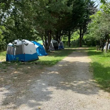 Confort 6 Pers - Terrasse - Api-1-52-1032 Camon (Languedoc-Roussillon)