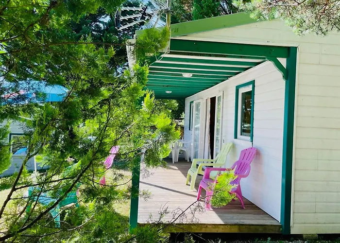 Confort 6 Pers - Terrasse - Api-1-52-1032 אתר קמפינג Camon (Languedoc-Roussillon)